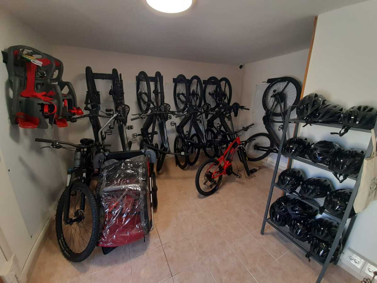 https://www.borghiebike.it/immagini_pagine/21/noleggio-ebike-castel-san-pietro-romano-21.jpg